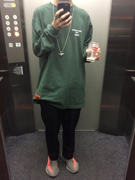 「COMME des GARCONS HOMME DEUX（コムデギャルソンオムドゥ）のアイテム（スラックス）」を使った、TAMONさん（メンズ・173cm）の夏コーディネート