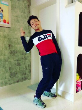 「FILA（フィラ）のアイテム（チノパンツ）」を使った、TCRさん（メンズ・170cm）の秋コーディネート