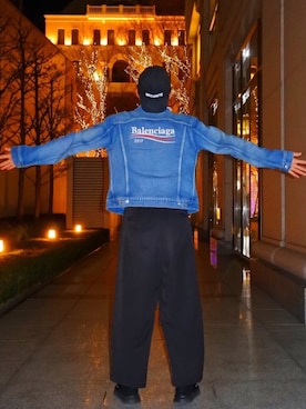 「vetements」｜「アイテム（デニムジャケット）」を使った、massyさん（メンズ・180cm）の冬コーディネート