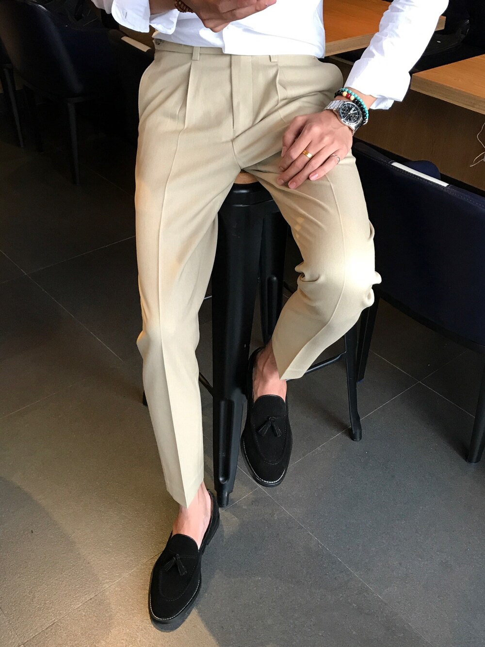 「CASIOのアイテム（アナログ腕時計、シルバー系）」を使った、就是先生さん（メンズ・168cm）の夏コーディネートの1枚目の写真