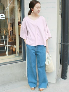 「SLOBE IENA（スローブイエナ）のアイテム（デニムパンツ）」を使った、Sallyさん（レディース・162cm）の春コーディネート