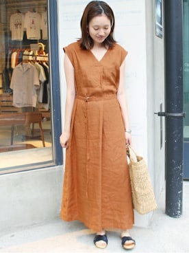 「SLOBE IENA（スローブイエナ）のアイテム（かごバッグ）」を使った、Sallyさん（レディース・162cm）の夏コーディネート