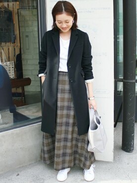 「SLOBE IENA（スローブイエナ）のアイテム（チェスターコート）」を使った、Sallyさん（レディース・162cm）の秋コーディネート