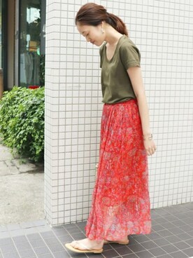 「SLOBE IENA（スローブイエナ）のアイテム（ビーチサンダル）」を使った、Sallyさん（レディース・162cm）の春コーディネート