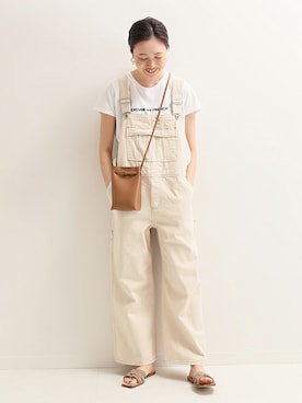 「ラフスタイル」｜「アイテム（サロペット/オーバーオール）」を使った、Sallyさん（レディース・162cm）の冬コーディネート