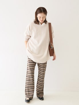 「クルーネック」｜「アイテム（バレエシューズ）」を使った、Sallyさん（レディース・162cm）の秋コーディネート