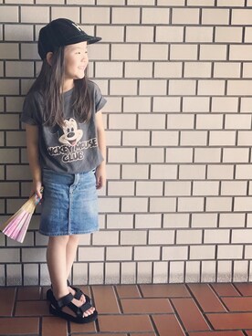 「FITH（フィス）のアイテム（スカート）」を使った、shioooneさん（キッズ・110cm）の夏コーディネート