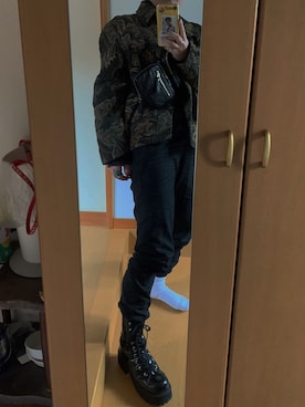 「UNIF（ユニフ）のアイテム（ブーツ）」を使った、tomomiさん（レディース・162cm）の秋コーディネート