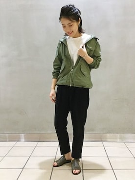 「レザーサンダル」｜「アイテム（ブルゾン）」を使った、Mizuki＊さん（レディース・160cm）の冬コーディネート