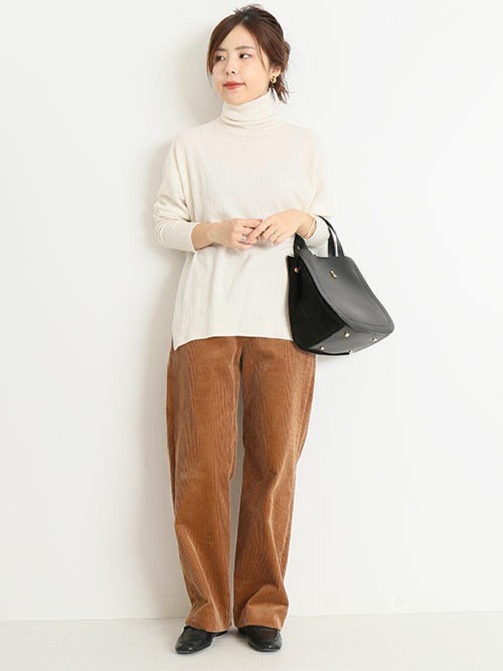 コーデュロイストレートパンツ　Mサイズ【Spick&Span】 Spick & Span（スピックアンドスパン）の「コーデュロイ