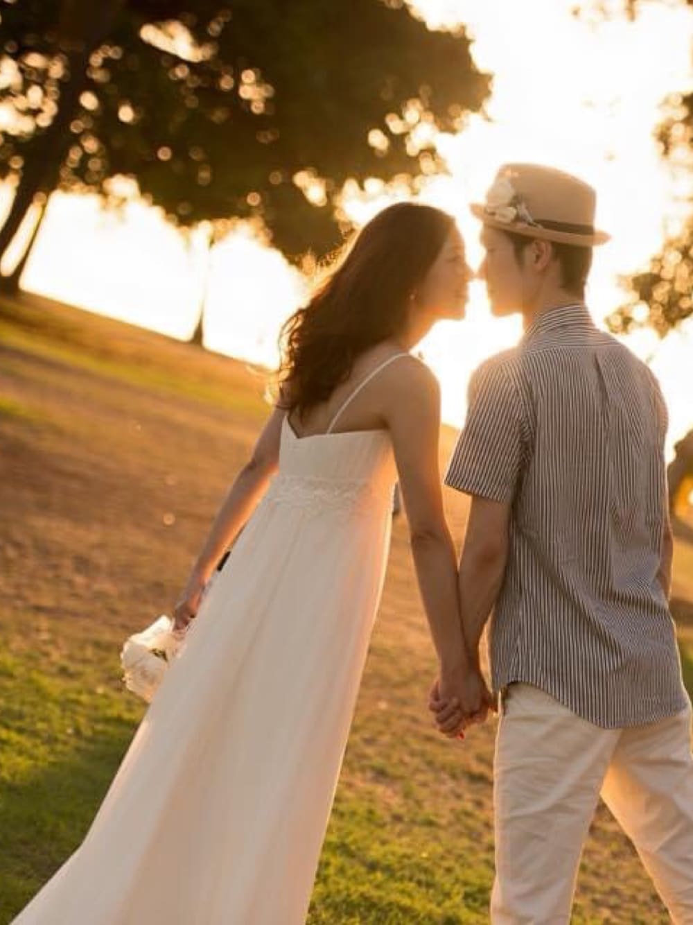 「ウェディングドレス、ハワイ、結婚式」｜「vivelamarieeのアイテム（ドレス、ホワイト系）」を使った、MIKAさん（レディース・161cm）の秋コーディネートの1枚目の写真