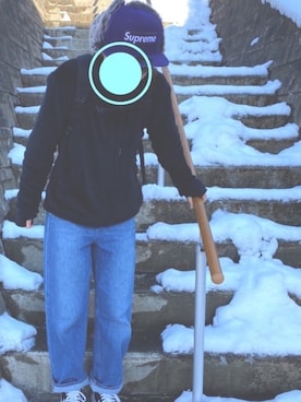 「LOWRYS FARM（ローリーズファーム）のCONEハイライズワイドデニム　800874（デニムパンツ）」を使った、ちなっちさん（レディース・161cm）の冬コーディネート