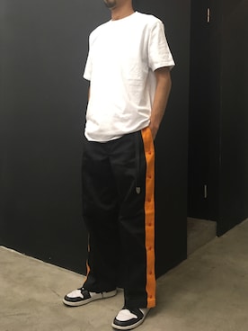 「MYne（マイン）のアイテム（チノパンツ）」を使った、YOSUKEさん（メンズ・175cm）の秋コーディネート