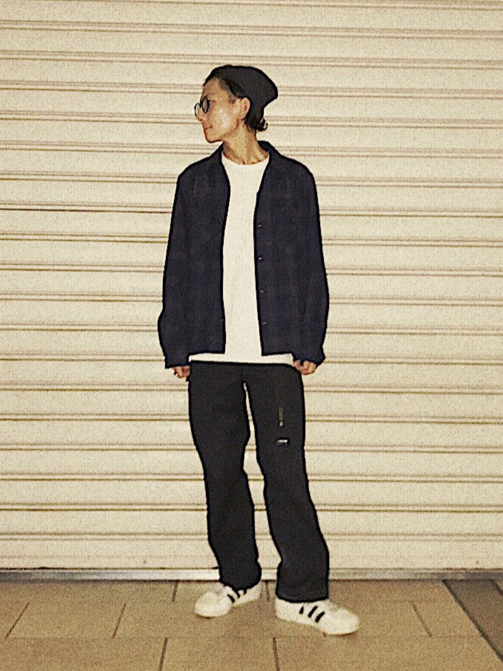 「秋コーデ、休日スタイル、ストリート、GLADHAND、BULL ORIGINAL、THE H.W. DOG&CO.、Dickies、OLIVER PEOPLES、NEIGHBORHOOD、RUDE」｜「THE H.W. DOG & CO. のアイテム（ニットキャップ/ビーニー、グレー系）」を使った、Satsuma Gotoさん（メンズ・168cm）の夏コーディネートの1枚目の写真