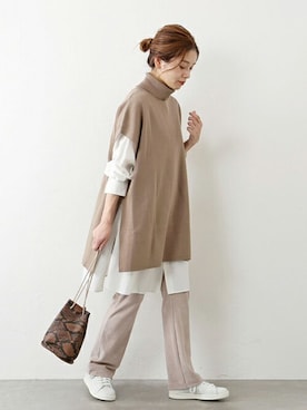 「JOURNAL STANDARD（ジャーナルスタンダード）のアイテム（ベスト）」を使った、ondaさん（レディース・158cm）の秋コーディネート