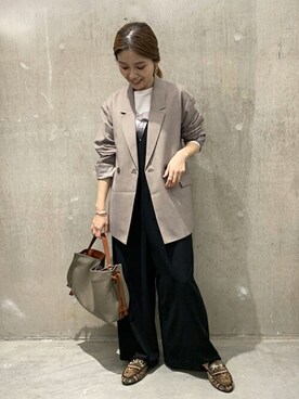 「JOURNAL STANDARD（ジャーナルスタンダード）のアイテム（オールインワン・サロペット）」を使った、ondaさん（レディース・158cm）の秋コーディネート