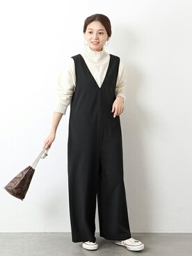 「JOURNAL STANDARD（ジャーナルスタンダード）のアイテム（オールインワン・サロペット）」を使った、ondaさん（レディース・158cm）の秋コーディネート