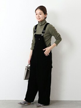 「JOURNAL STANDARD（ジャーナルスタンダード）のアイテム（オールインワン・サロペット）」を使った、ondaさん（レディース・158cm）の秋コーディネート