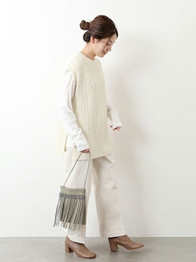 「JOURNAL STANDARD（ジャーナルスタンダード）のアイテム（ベスト）」を使った、ondaさん（レディース・158cm）の秋コーディネート