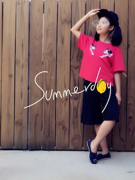 「red」｜「アイテム（スリッポン）」を使った、KaeDeさん（レディース・155cm）の夏コーディネート