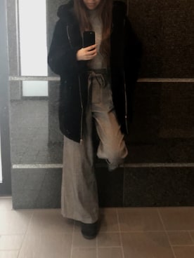 「EVRIS（エヴリス）のアイテム（その他アウター）」を使った、田神まみさん（レディース・167cm）の秋コーディネート