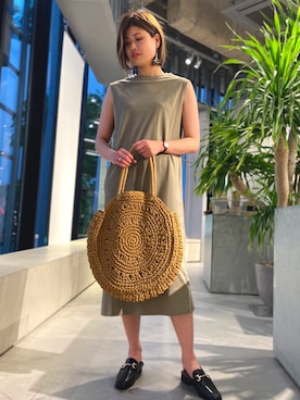 「ペーパーバッグ」｜「アイテム（その他）」を使った、yukoさん（レディース・168cm）の春コーディネート