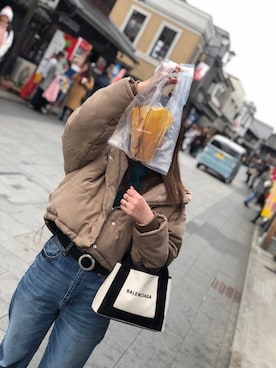 「EMODA」｜「アイテム（ダウンジャケット/コート）」を使った、𝙚𝙢𝙮さん（レディース・154cm）の秋コーディネート