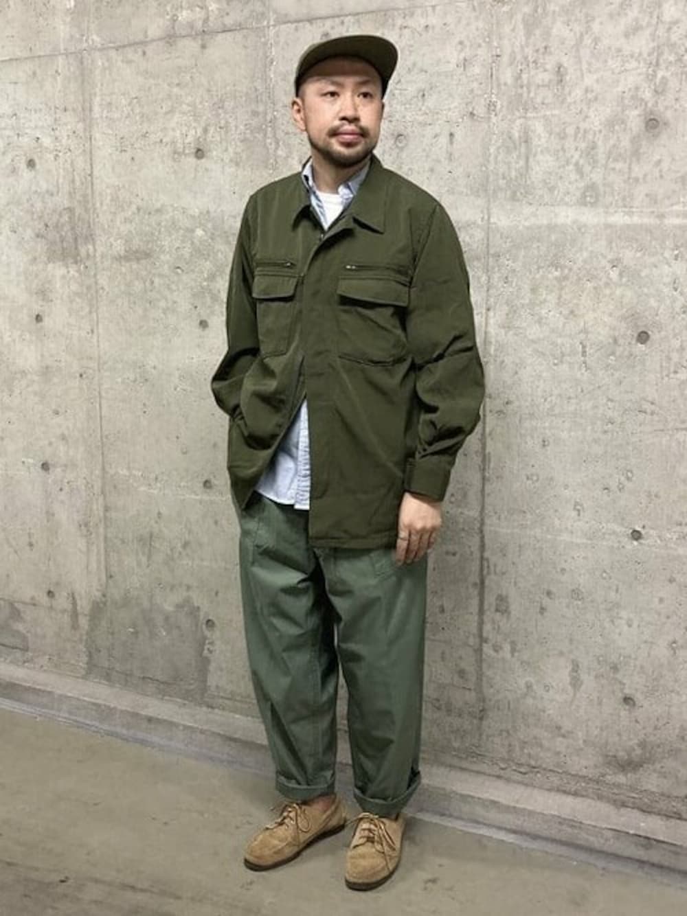 「ミリタリー、BEAMS、ミリタリージャケット、ベイカーパンツ、beams plus、ミリタリーパンツ、ビームスプラス、ジップブルゾン、ミリタリーコーデ」｜「BEAMS PLUSのBEAMS PLUS / ミリタリー ジップブルゾン（ブルゾン、グリーン系）」を使った、BEAMS PLUSさん（メンズ・171cm）の秋コーディネートの1枚目の写真