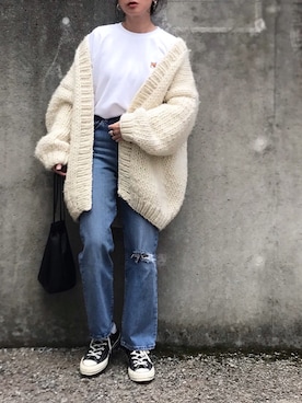 「Levis」｜「アイテム（スウェット）」を使った、あさひさん（レディース・161cm）の冬コーディネート