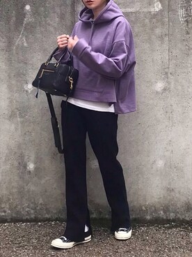 「MARC JACOBS（マークジェイコブス）のアイテム（ショルダーバッグ）」を使った、あさひさん（レディース・161cm）の春コーディネート