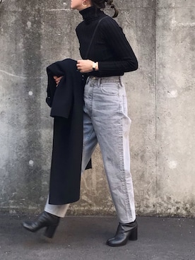 「BLACK BY MOUSSY（ブラックバイマウジー）のJAVA light gray denim<ジャワ ライトグレーデニム>（デニムパンツ）」を使った、あさひさん（レディース・161cm）の冬コーディネート