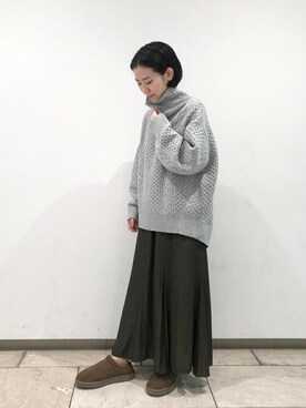 「ムートン」｜「アイテム（スリッポン）」を使った、ochiさん（レディース・156cm）の秋コーディネート