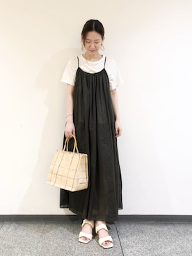 「FRAMeWORK（フレームワーク）のアイテム（ワンピース/ドレス）」を使った、ochiさん（レディース・156cm）の春コーディネート