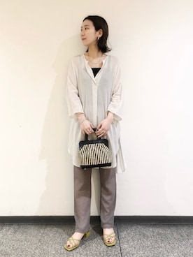 「アイテム（サンダル、グリーン系）」を使った、ochiさん（レディース・156cm）の春コーディネート