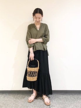 「FRAMeWORK（フレームワーク）のアイテム（スカート）」を使った、ochiさん（レディース・156cm）の春コーディネート