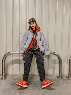 「off white」｜「アイテム（ダウンジャケット/コート）」を使った、wear_annさん（レディース・170cm）の冬コーディネート