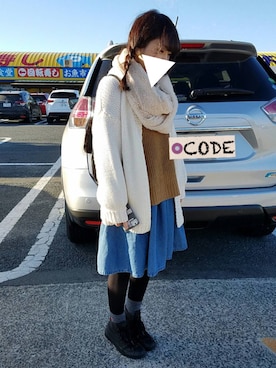 「Bershka（ベルシュカ）のアイテム（カーディガン/ボレロ、ホワイト系）」を使った、HIGANOさん（レディース・154cm）の冬コーディネート