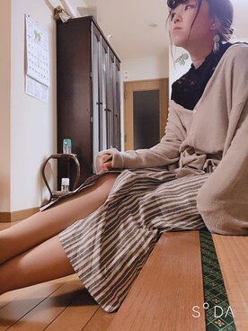 「KBF（ケイビーエフ）のベビーモールマルチウェイカーデ（カーディガン/ボレロ、グレー系）」を使った、HIGANOさん（レディース・154cm）の春コーディネート