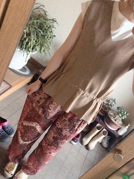 「KBF（ケイビーエフ）のドロストノースリーブニット（ニット/セーター、ベージュ系）」を使った、HIGANOさん（レディース・154cm）の夏コーディネート