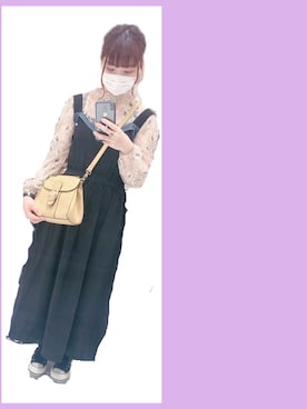 「le.emaのアイテム（トップス、ベージュ系）」を使った、HIGANOさん（レディース・154cm）の春コーディネート