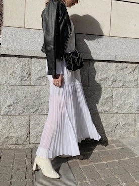 「ZARA（ザラ）のアイテム（シャツワンピース、ホワイト系）」を使った、Makoさん（レディース・165cm）の春コーディネート