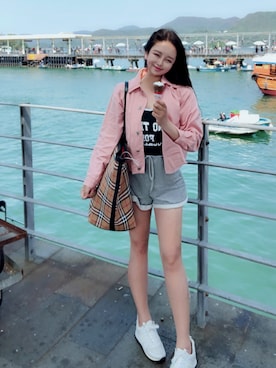 Cherry wongさんのコーディネート