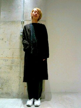 「SHAREEF（シャリーフ）のアイテム（トップス）」を使った、西島 駿さん（メンズ・177cm）の秋コーディネート