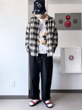 「aie」｜「アイテム（サンダル）」を使った、loupさん（メンズ・180cm）の春コーディネート