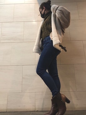 「moment+（モーメントプラス）のアイテム（ムートンコート）」を使った、りちゅんさん（レディース・158cm）の冬コーディネート