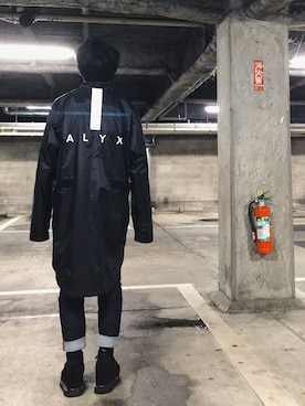 「レインコート」｜「アイテム（その他）」を使った、zumaさん（メンズ・170cm）の秋コーディネート
