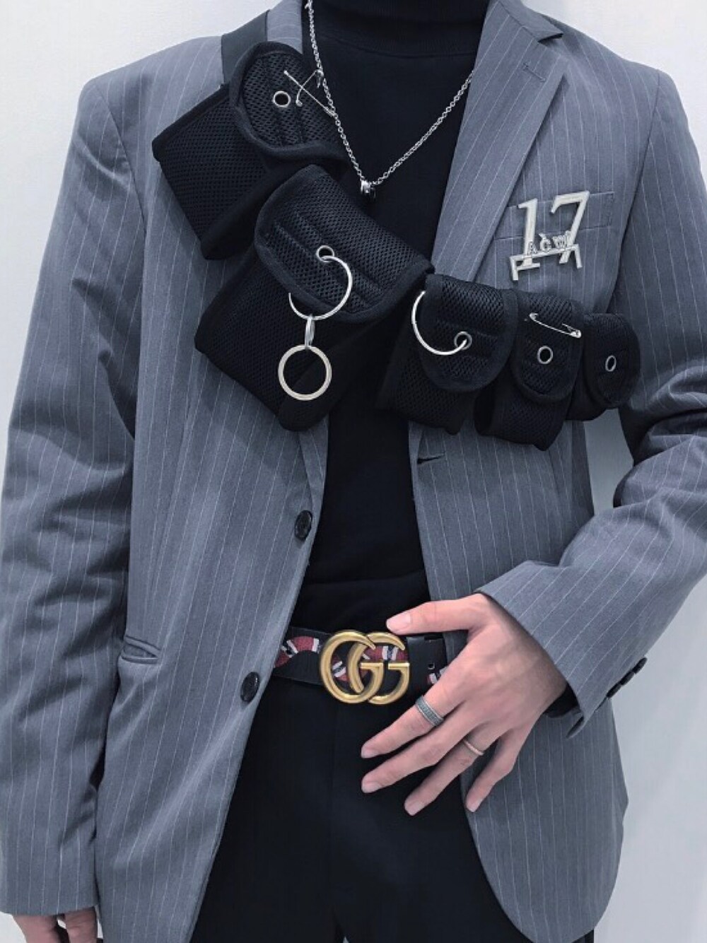 「モード、おしゃれさんと繋がりたい、GU、GUCCI、a-cold-wall*、モードストリート」｜「GUCCIのGucci - ダブルg ベルト - men - レザー/metal - 85（ベルト、ブラック系）」を使った、はしもとさん（メンズ・173cm）の春コーディネートの1枚目の写真