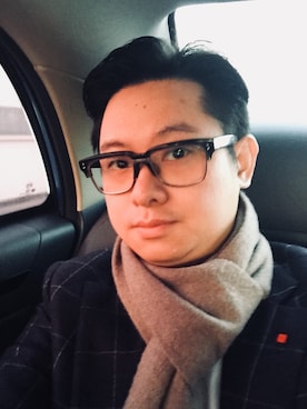 「SUITSUPPLY（スーツサプライ）のアイテム」を使った、Stephen Xin Zhangさん（メンズ・172cm）の夏コーディネート