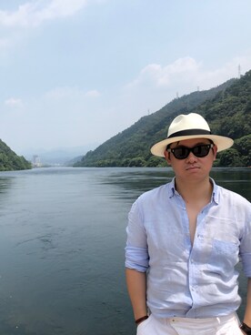 「SUITSUPPLY（スーツサプライ）のアイテム」を使った、Stephen Xin Zhangさん（メンズ・172cm）の夏コーディネート