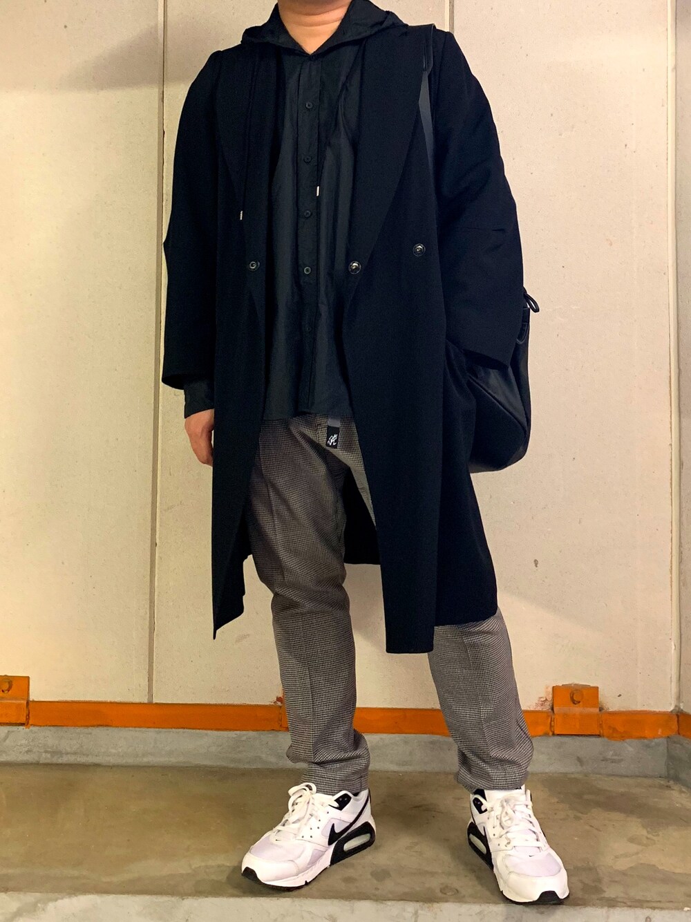 定価20万　ANN DEMEULEMEESTER チェスターコート Ann DEMEULEMEESTERのチェスターコートを使ったメンズ人気